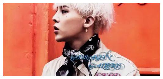 明星人气排名2020_2020年度女演员榜最新排名,杨紫力压赵丽颖,郑爽被她霸