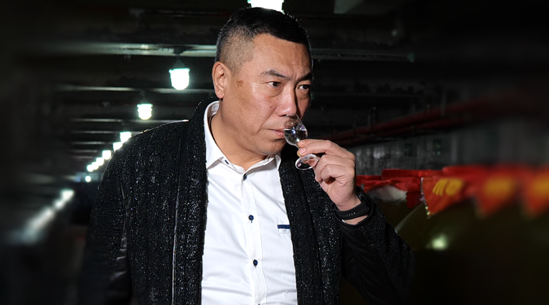 他可能是最神秘的酱酒人在茅台镇投下24亿只为情怀