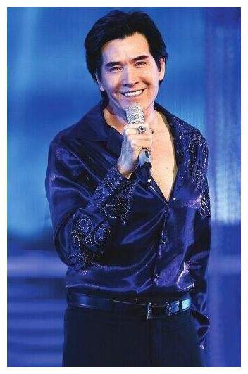 当年的费翔有多张狂?春晚导演都对他无可奈何