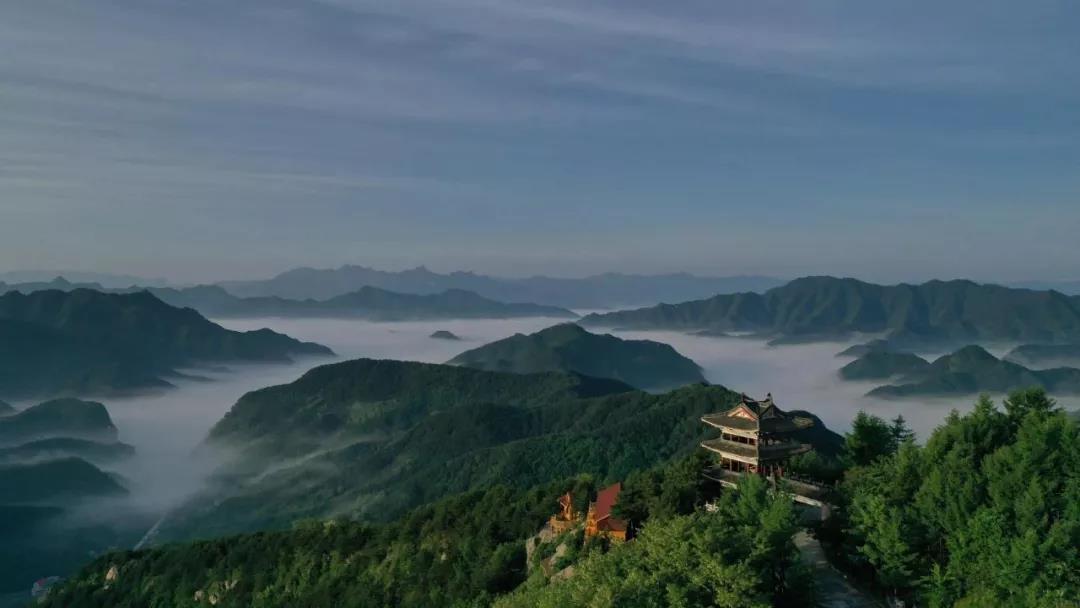 三八节提前过,栾川抱犊寨景区女神来了有礼物