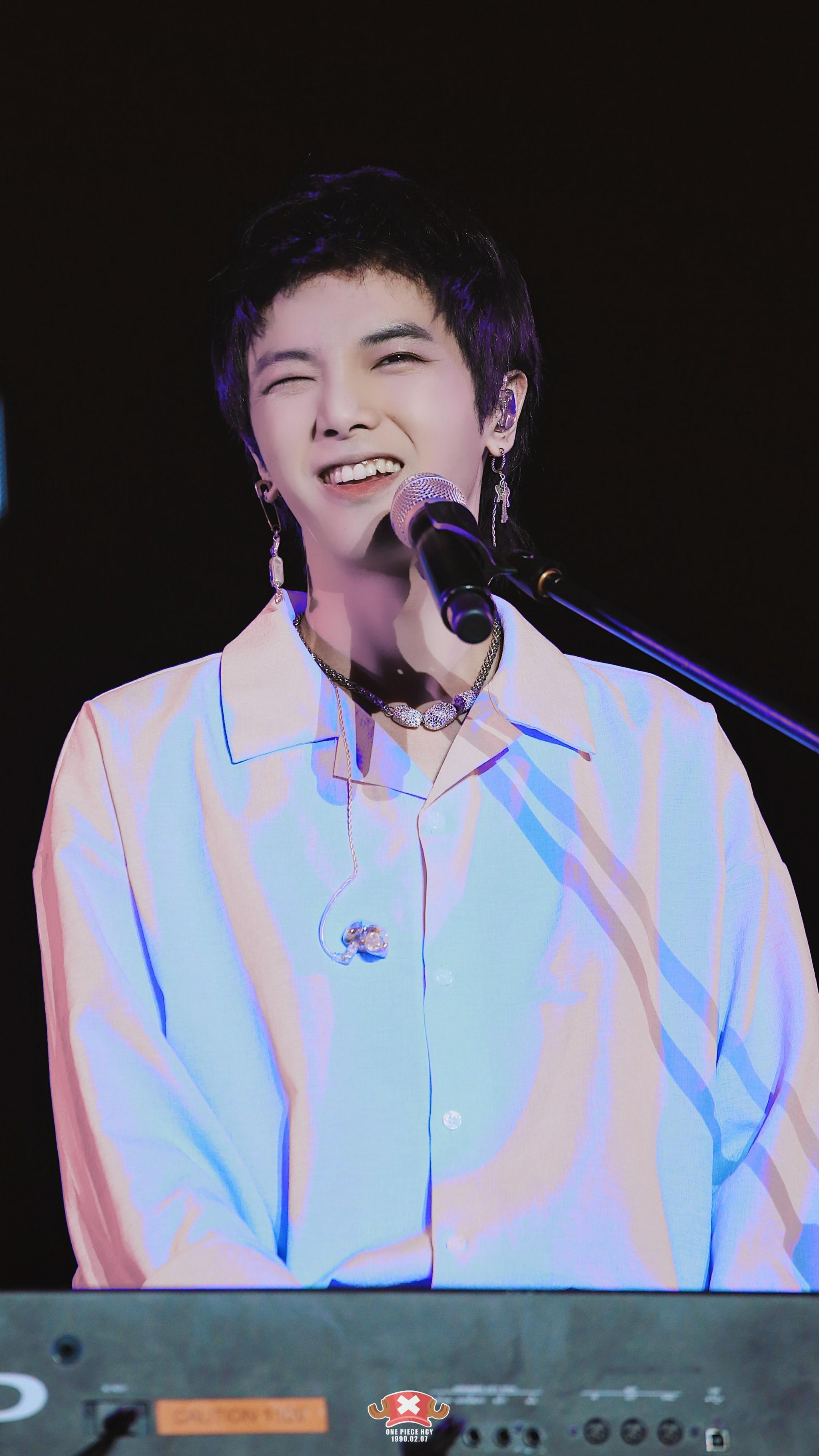 歌王华晨宇音乐节现场图片放送好期待华晨宇的演唱会和音乐节