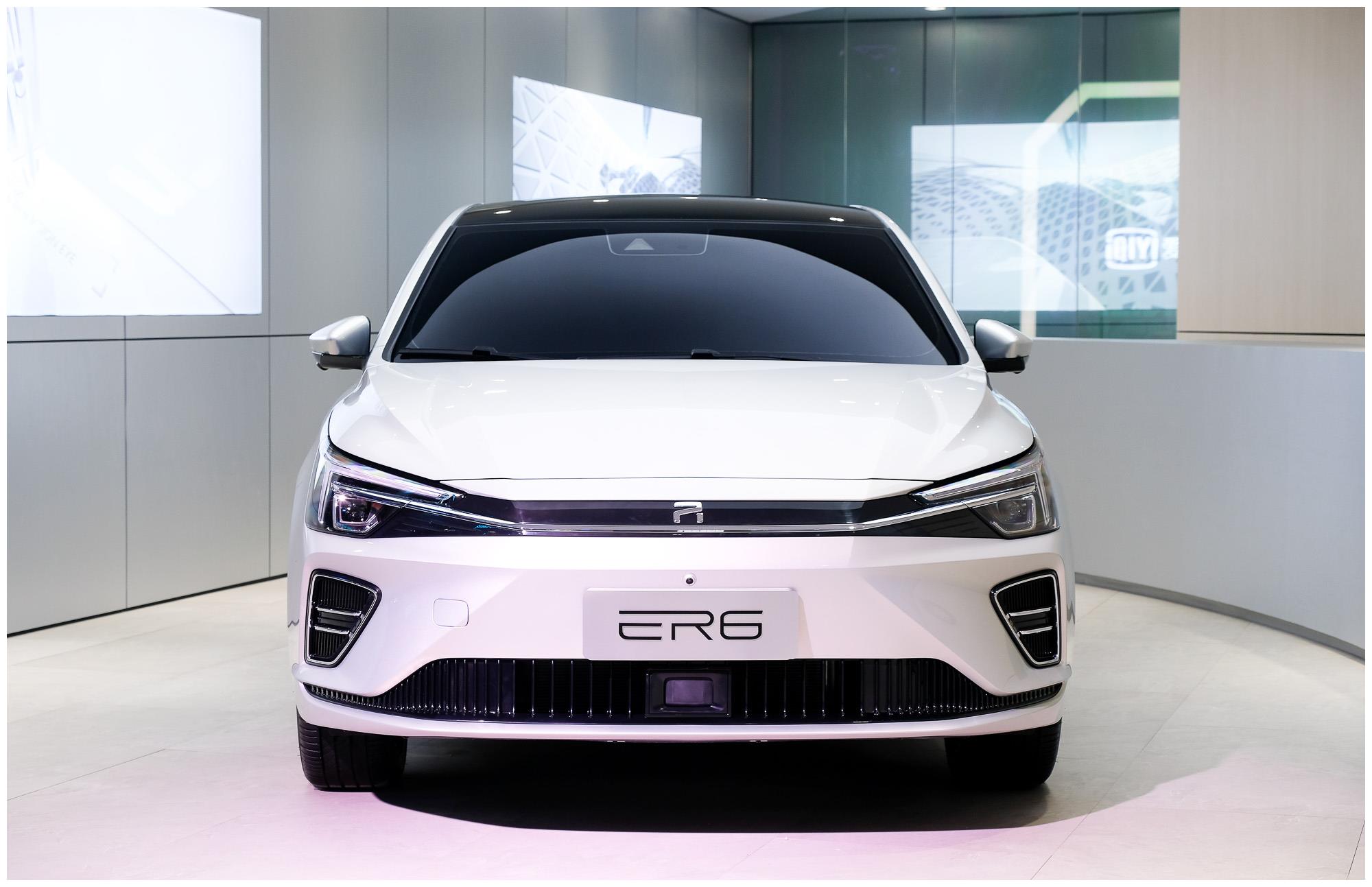 荣威er6内饰官图发布,续航里程可达605km!