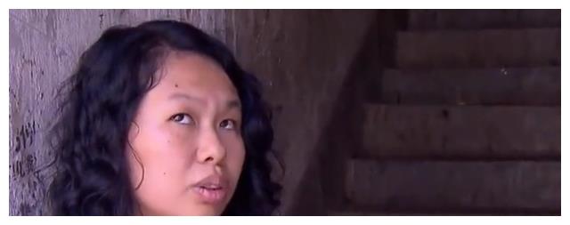 公务员丈夫抛弃糟糠妻，妻子上门求和，丈夫却说她在作秀！休闲区蓝鸢梦想 - Www.slyday.coM