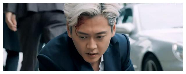 使徒行者3:马国明新剧pk张振朗银发造型,比林峰更有型