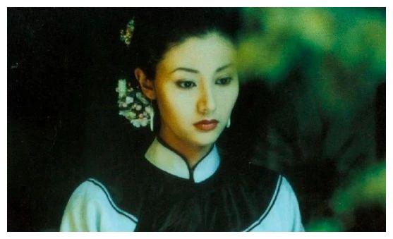 "最美港姐":18岁惊艳全港,辗转富豪间,38岁嫁赌王前女婿