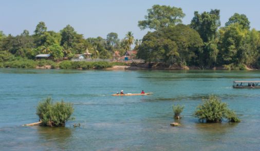 1 / 6 湄公河(mekong river)干流全长4180公里,世界第十长河流,发源于