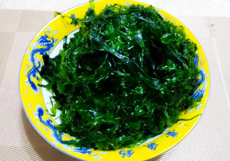 曾经渔民喂鸭子的海菜,现在成了城里人的"抢手货"