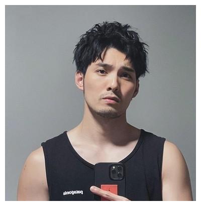 陈零九确诊五坚情居家隔离ing女友呼呼曝身体状况