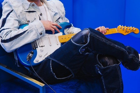 韩国歌手shaun社交网络发照预告即将回归