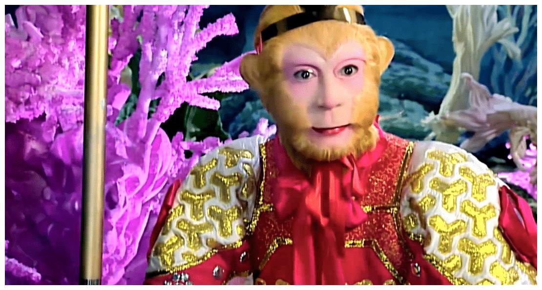 在《西游记续集》第8集中,青牛怪使用金刚琢套走了孙悟空的金箍棒