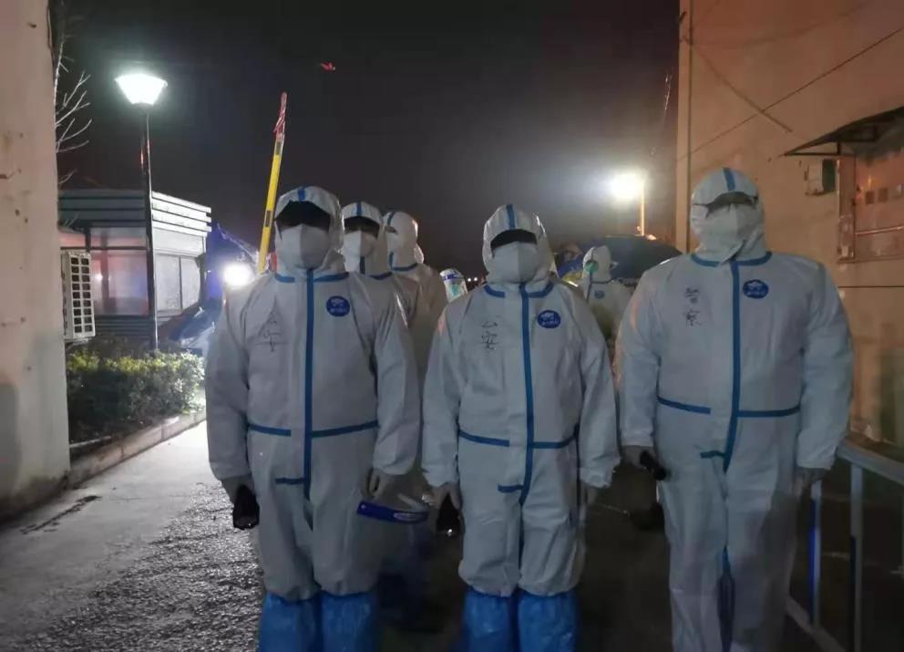 深夜淮安一小区开始核酸检测