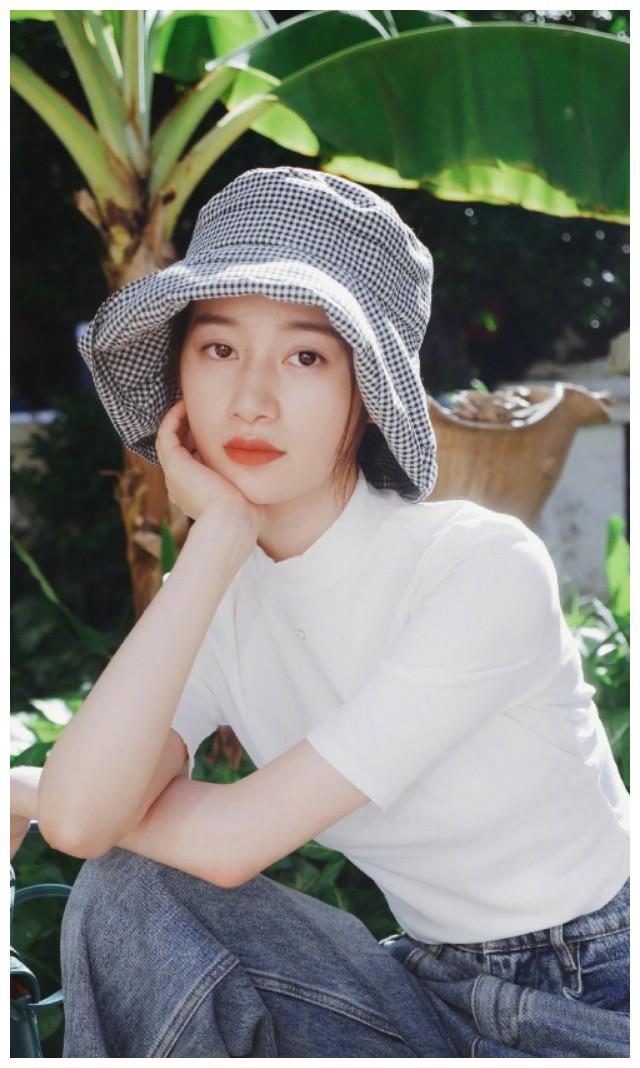 郭晓婷渔夫帽甜美