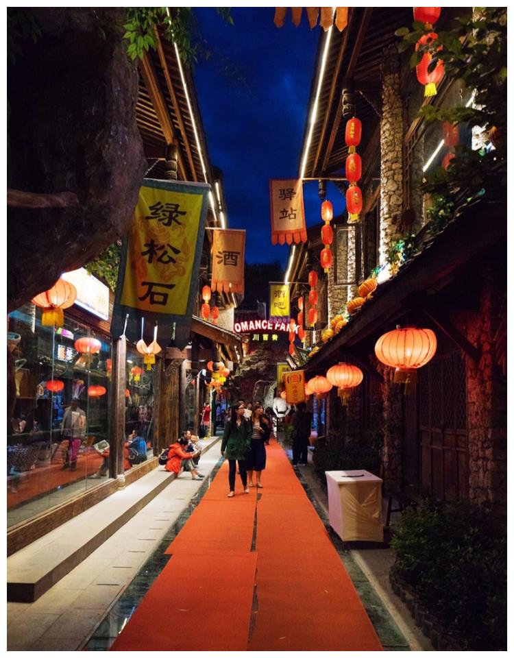 秋天的九寨你见过吗?随手一拍就是壁纸休闲区蓝鸢梦想 - Www.slyday.coM 秋天的九寨你见过吗?随手一拍就是壁纸休闲区蓝鸢梦想 - Www.slyday.coM