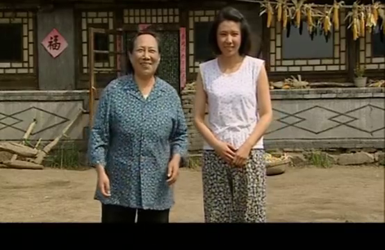 香草娘来看小花,小花有了阴影撒腿就跑