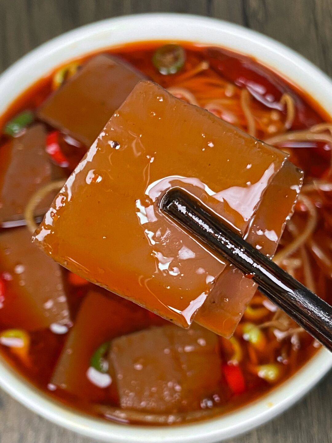 喜欢吃鸭血的,教你做麻辣鸭血,比外卖做的还好吃_高清图集_新浪网