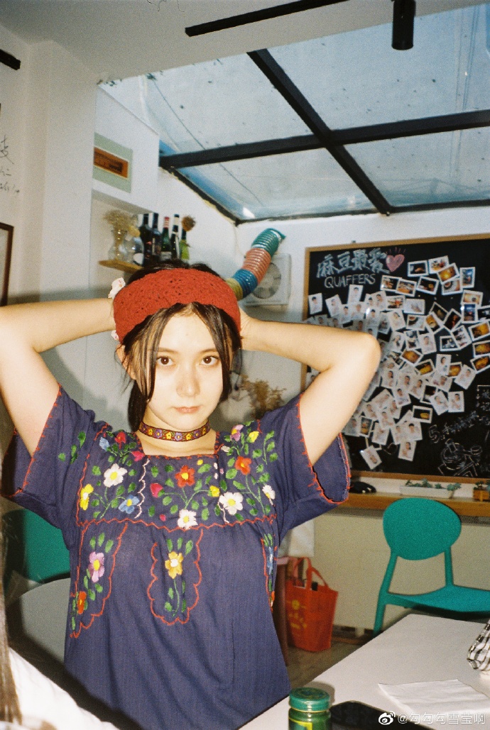 美少女勾勾雪莹迷人写真美照好看啊