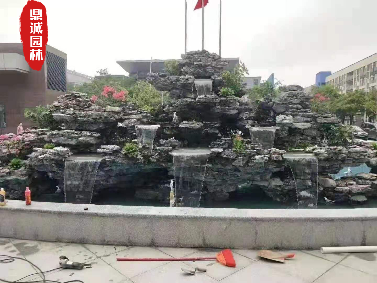 英石是一种单独摆放观赏石 大英石园林假山景观制作石