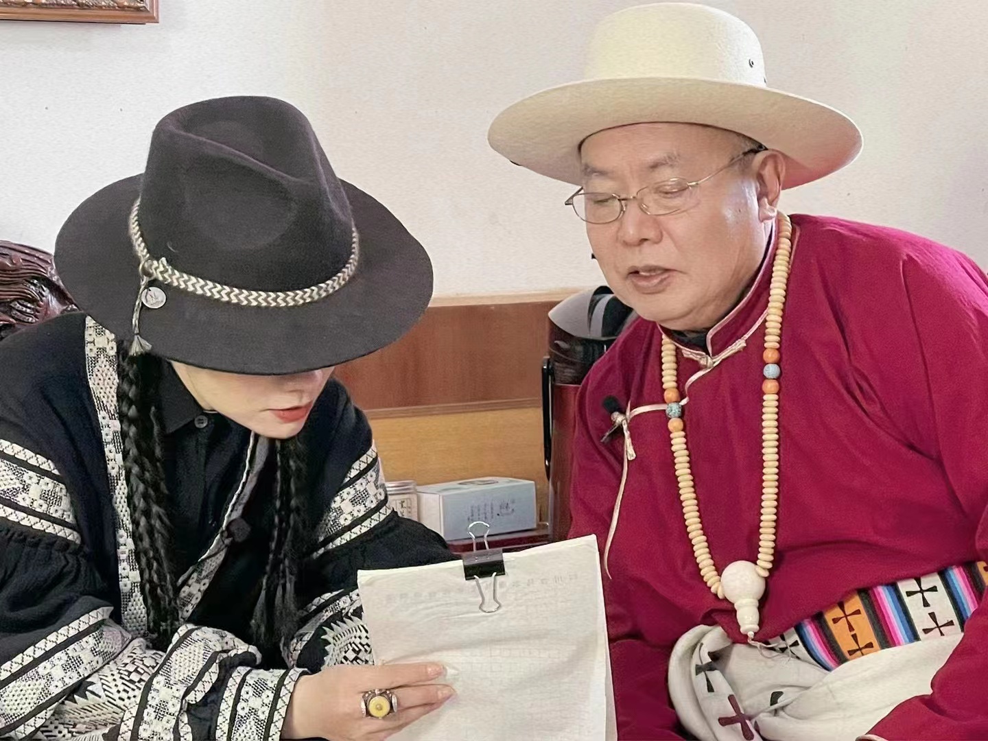央金卓嘎：从世界舞台回寻民间唱腔舞步 在守护中活态传承达尔嘎__财经头条