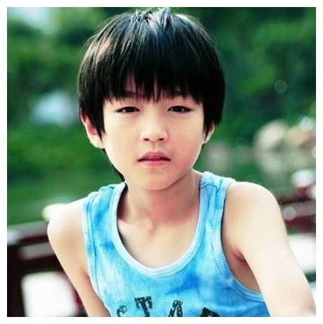 有种叫我火了你才出生的姐弟范丞丞不算啥他们差了27岁