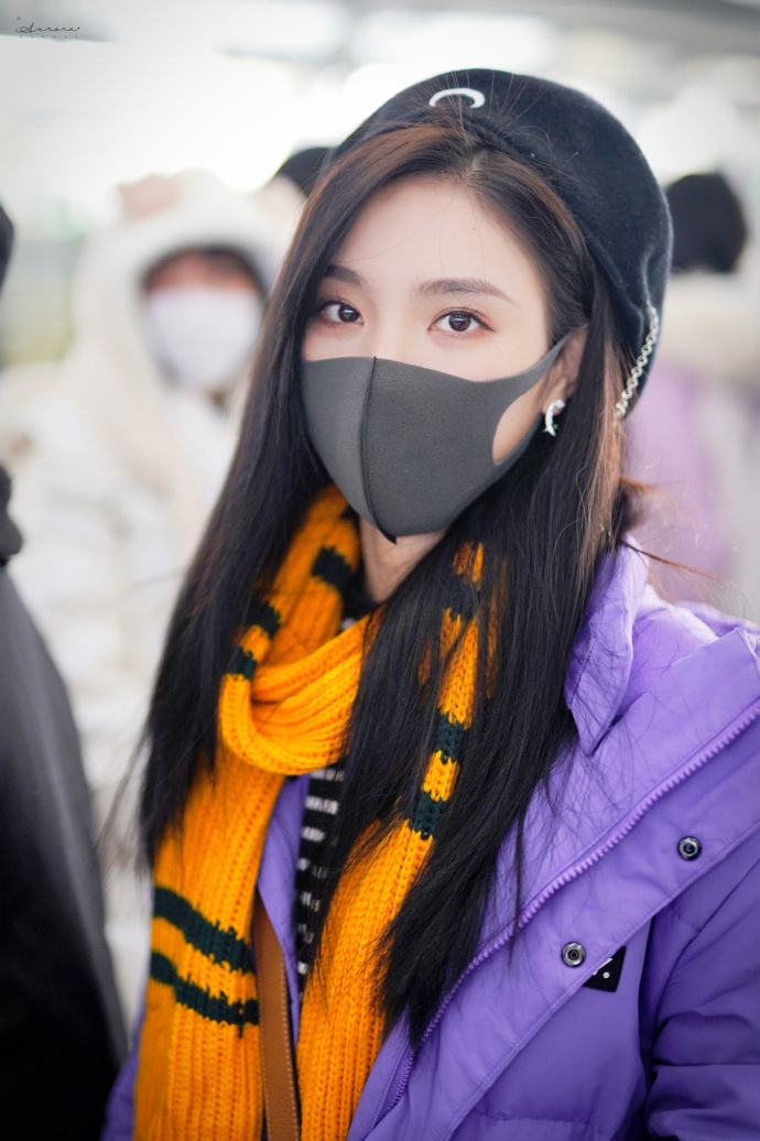 美女艺人gnz48-唐莉佳迷人写真美照好看