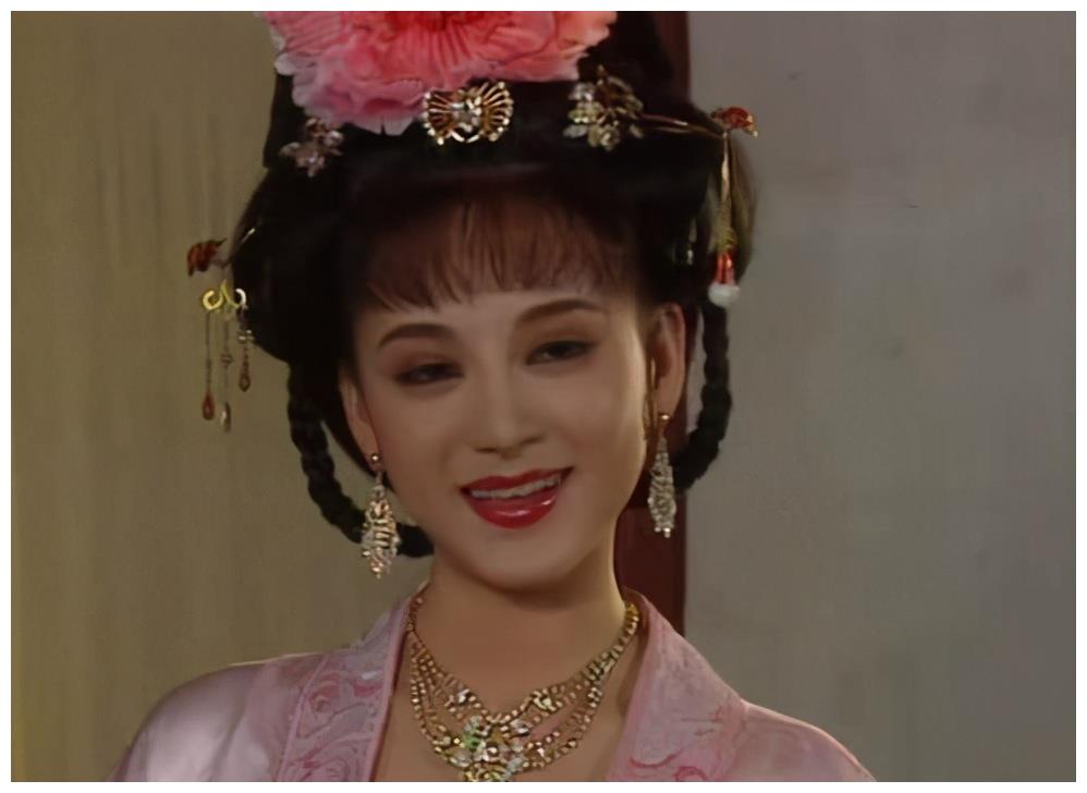 苗乙乙曾扮演最美岳灵珊退出荧幕11年太可惜