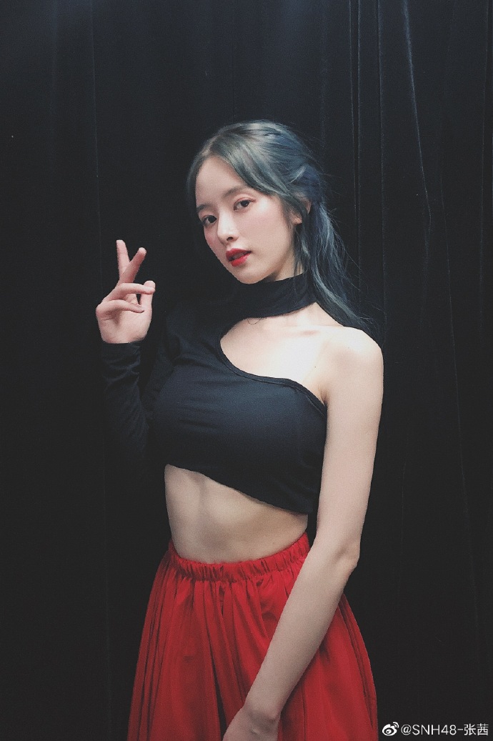 偶像美女歌手snh48-张茜迷人写真美照好漂亮_高清图集_新浪网