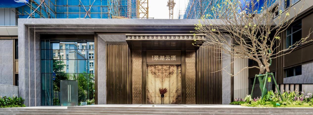 碧桂园要走高端路线?建议去翠湖云顶实景体验区看看!|碧桂园|翠湖|体验区_新浪新闻