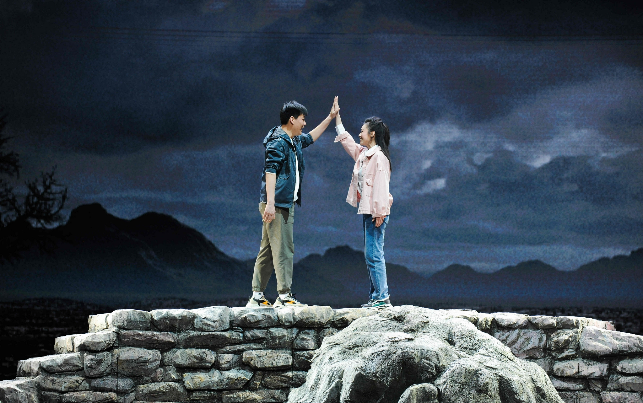 话剧青松岭的好日子即将在天桥剧场上演