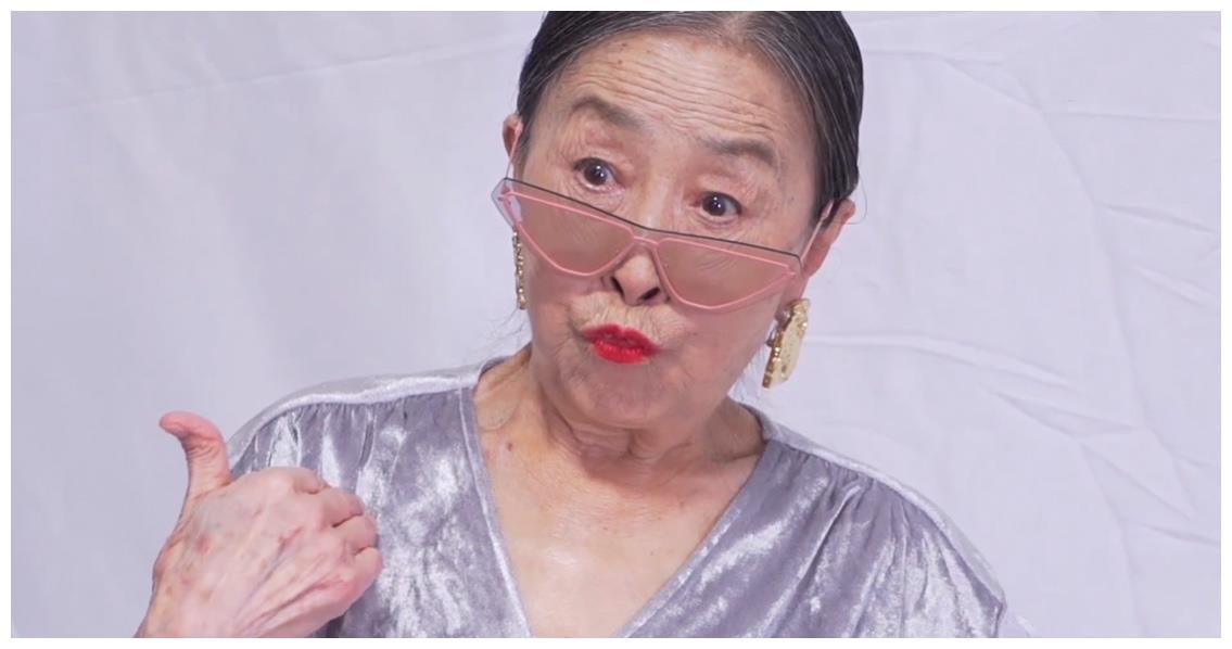 丑娘张少华年轻时是校花看到她的照片果然不是开玩笑