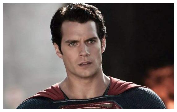 "大超"亨利·卡维尔承认,dc超人影响了他的心态和事业