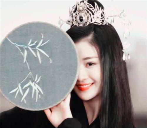 提刀上门,见人后立马丢刀,两人抱住安慰|南康公主|桓温|小妾_新浪新闻