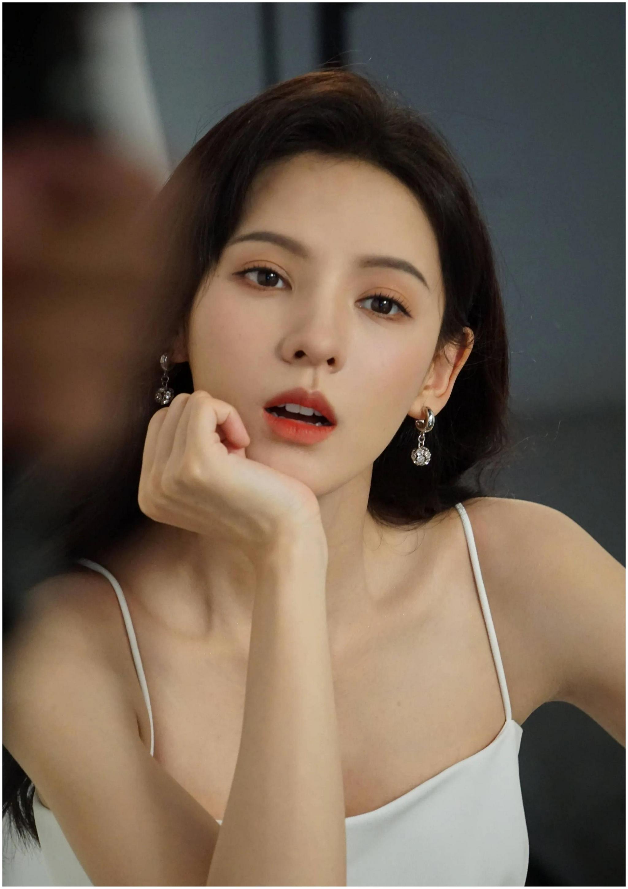 张予曦红粉佳人甜美淑女