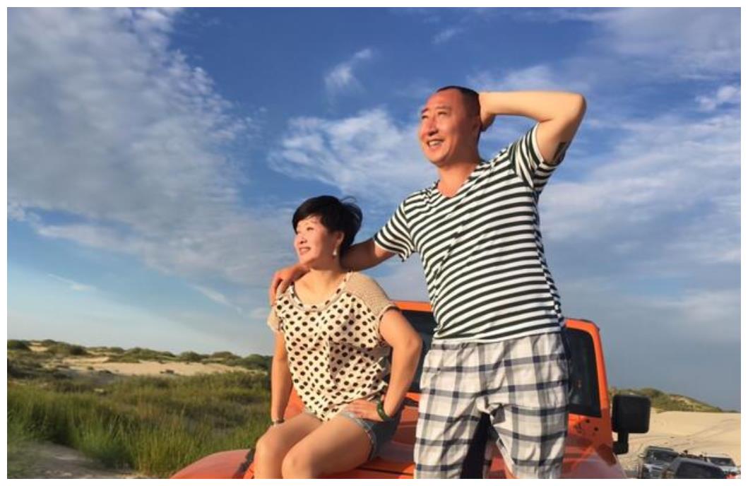 妻子至今为他单身,感慨生活不易|赵本山|张君明|张小光_新浪新闻