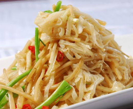 酸萝卜炒牛百叶,鲜香开胃