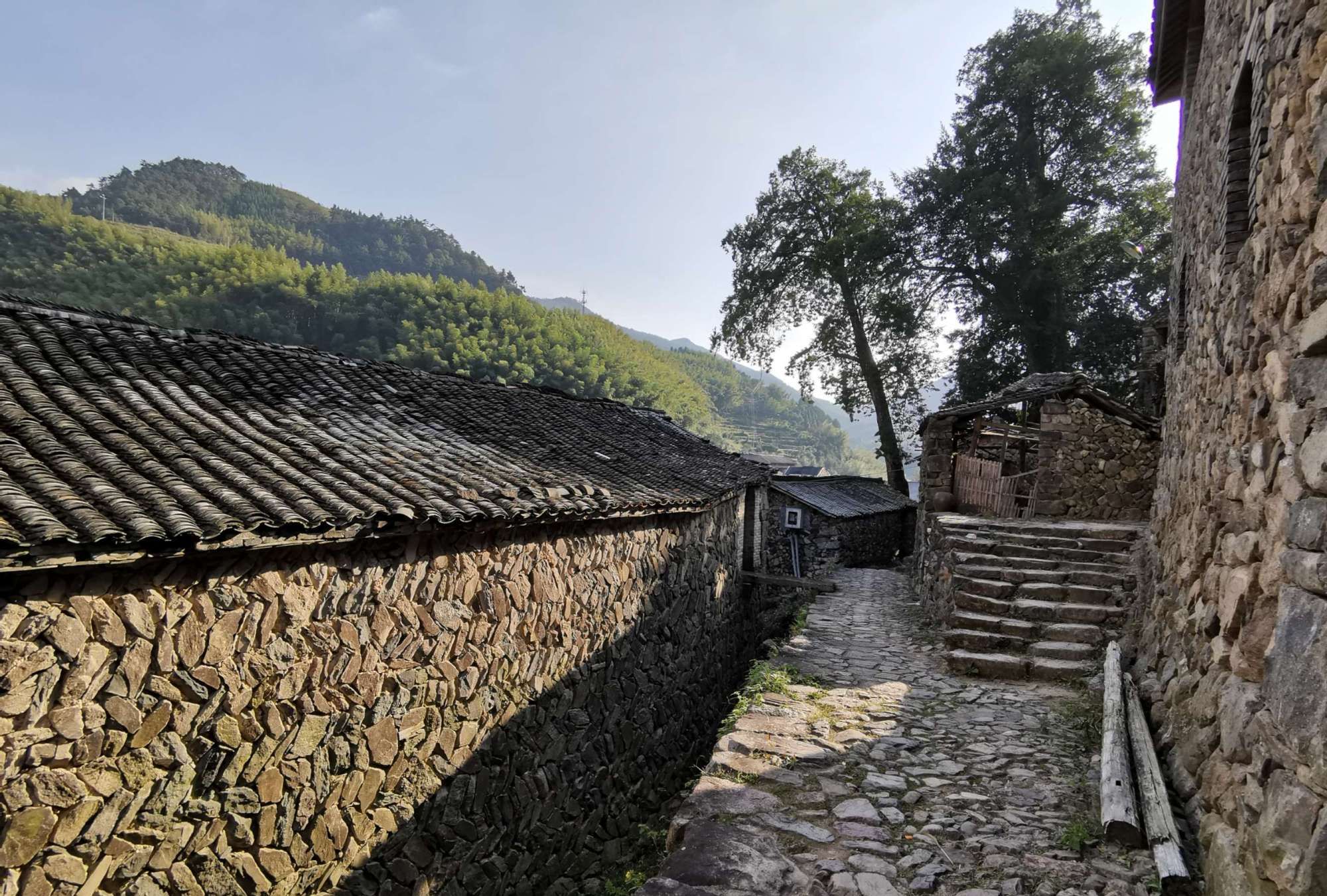 缙云县壶镇镇石头村