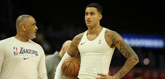 湖人功臣助教谈老詹科比相同点,还曾给库兹马建议:你要做好防守休闲区蓝鸢梦想 - Www.slyday.coM 湖人功臣助教谈老詹科比相同点,还曾给库兹马建议:你要做好防守休闲区蓝鸢梦想 - Www.slyday.coM