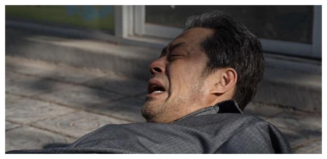 《乔家的儿女》乔祖望有多精明，到死都不让曲阿英拿自己一砖一瓦休闲区蓝鸢梦想 - Www.slyday.coM