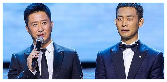 吴京和张译近期出演的又都是历史大剧,枪战片,在一些高难度的动作戏中