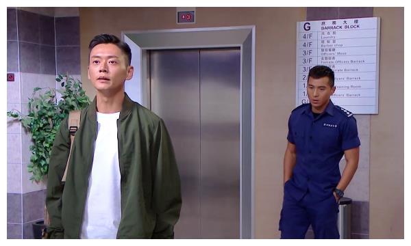 《机场特警》张景山章振赫同父异母,母亲都知道,父亲却不知