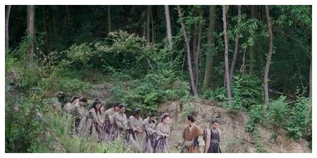 古代押送流放囚犯是苦差,为何换成女囚犯,衙役们争着去?__财经头条