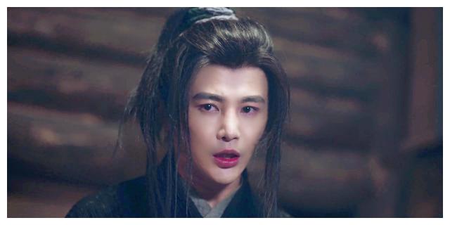 有翡应何从戏份不多与殷沛很像但结局比他好