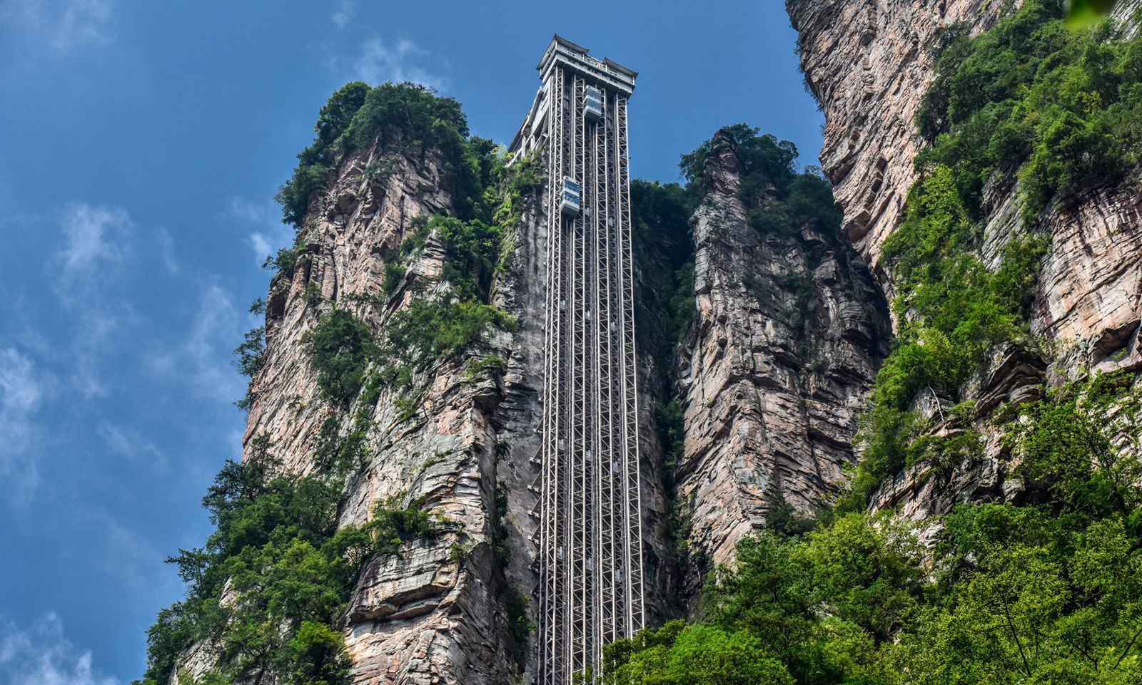 实拍亚洲最长电梯112米 花2元钱可坐完全程_凤凰网视频_凤凰网