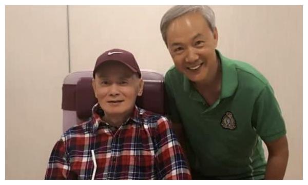 刘家辉本名冼锦熙,在1973年因出演刘家良指导的《杀出重围》出道,后来