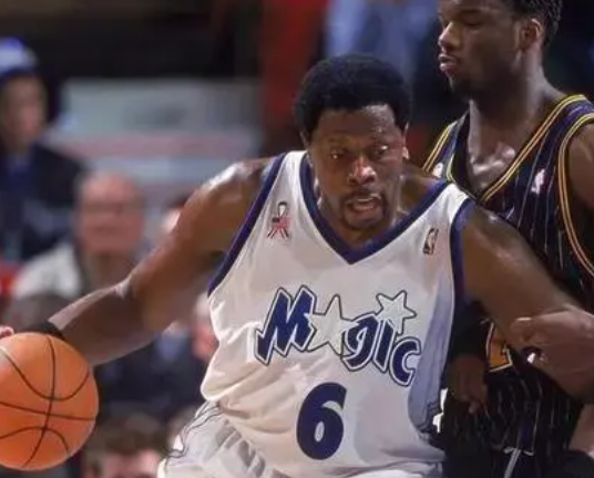 NBA十大晚年最凄惨的巨星：一个比一个惨，最后一位让人心疼休闲区蓝鸢梦想 - Www.slyday.coM