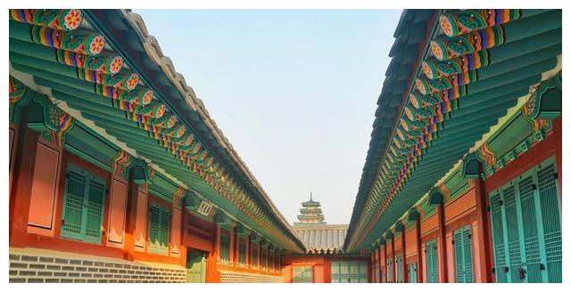 同是重建的宫殿，首里城能成文化遗产，为什么<a href=