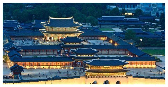 同是重建的宫殿，首里城能成文化遗产，为什么<a href=