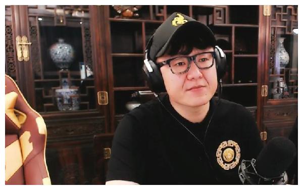 热腾腾!yy李家军"服务理念"-第2张图片-彭芳博客