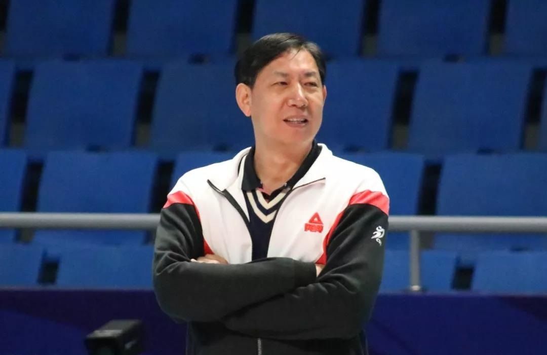 铁帅王宝泉现身常州,临时擎起天津女排教鞭督战苏津一役!