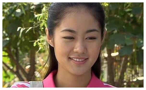 乡村爱情两代王小蒙近照变化大一个低俗一个高雅