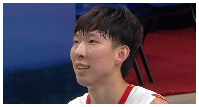 2节狂胜30分！郭艾伦助攻周琦暴扣，赵继伟狂飙三分，杨鸣笑了休闲区蓝鸢梦想 - Www.slyday.coM